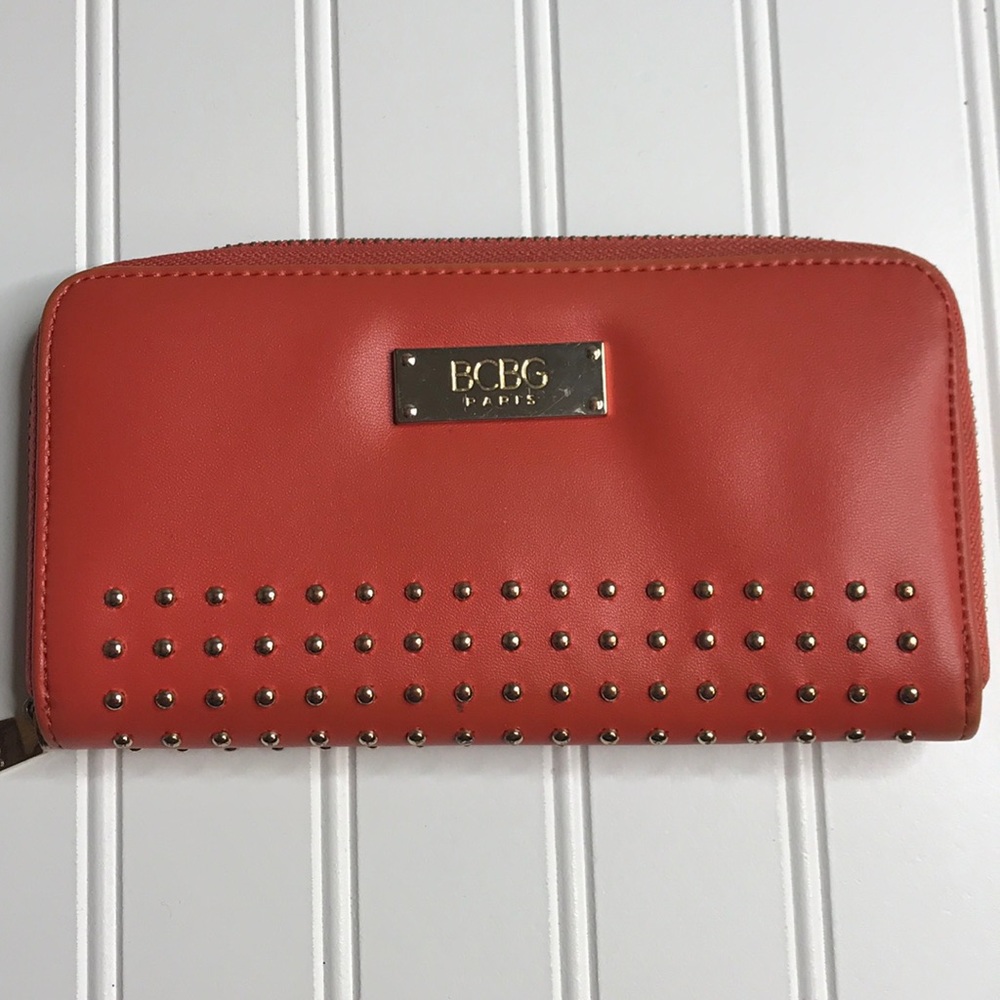 BCBG wallet